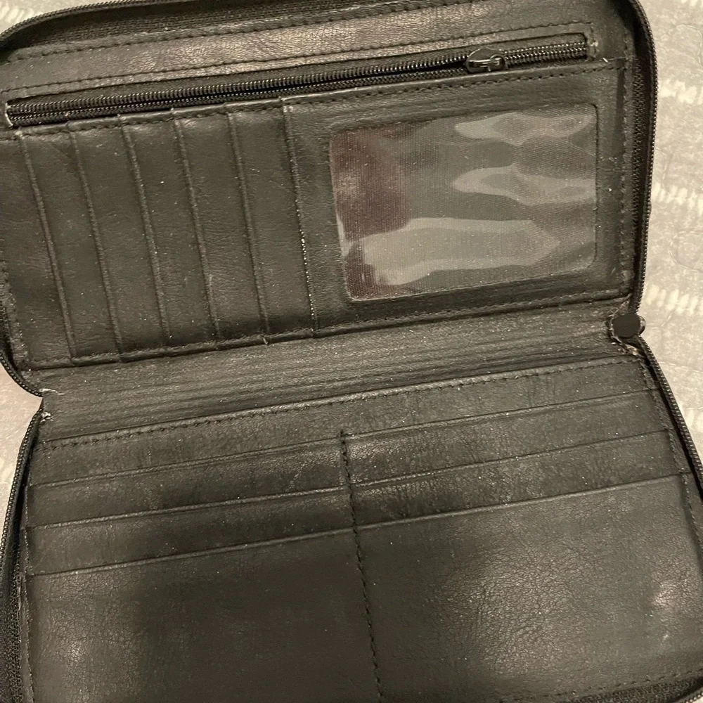 Vintage 90's Black Leather Long Zip Around Clutch Wallet